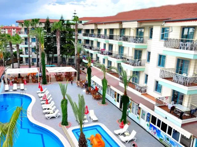 Cinar Family Suite Hotel