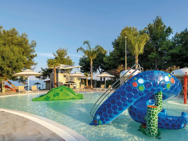 Portes Beach Hotel
