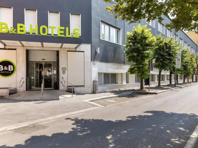 B&B HOTEL Milano Monza