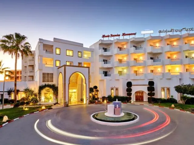 Houda Yasmine Marina & SPA