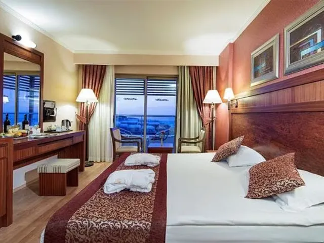 Alba Royal Hotel