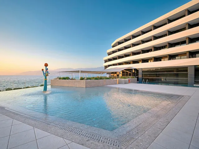Grand Hotel View