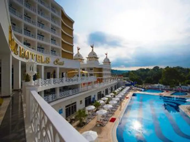 OZ HOTELS SUI