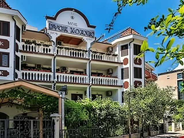 Villa Dvor Kornic