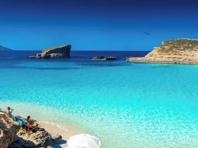 Reef Hotel & Spa