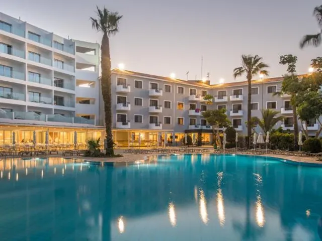 Narcissos Waterpark Resort