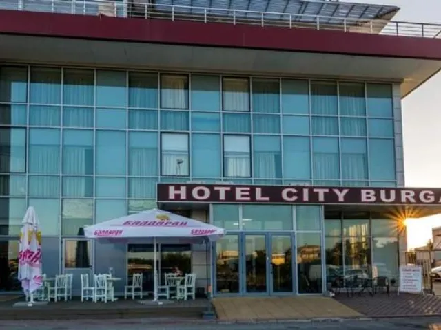 Hotel City