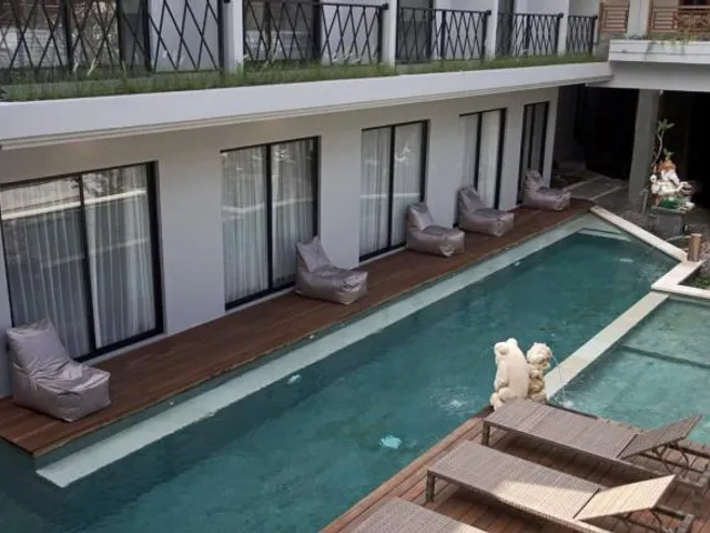Gemini Star Hotel
