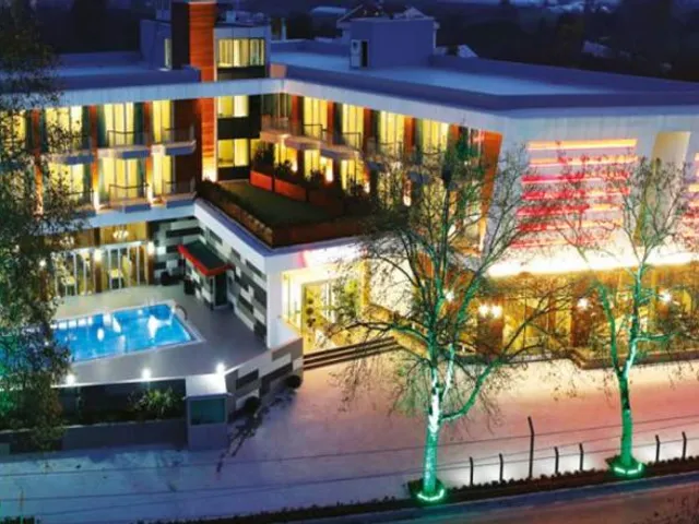 Lova Hotel Spa