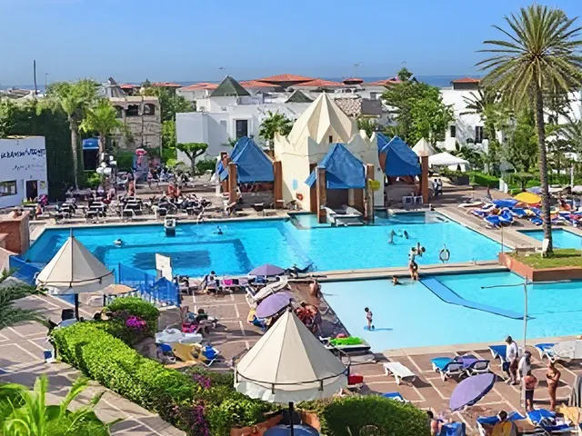 Hotel El Pueblo Tamlelt