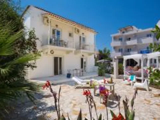 Island Beach Resort Standard