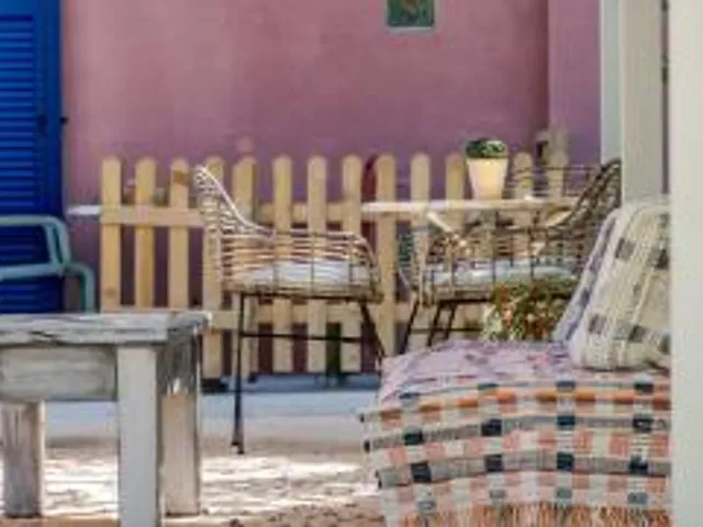 THIRES Guesthouse