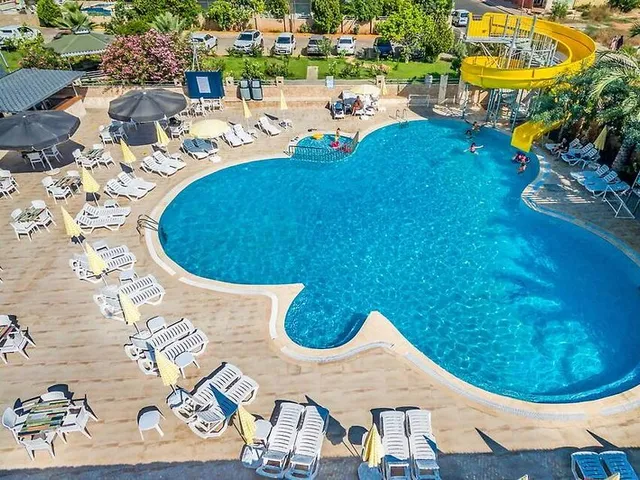 Arsi Blue Beach