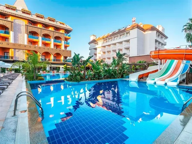 Orange Palace Hotel