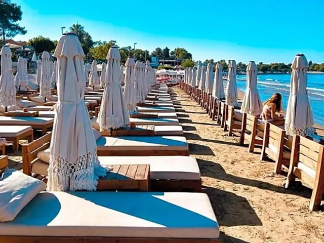 Kalia Beach Hotel Side