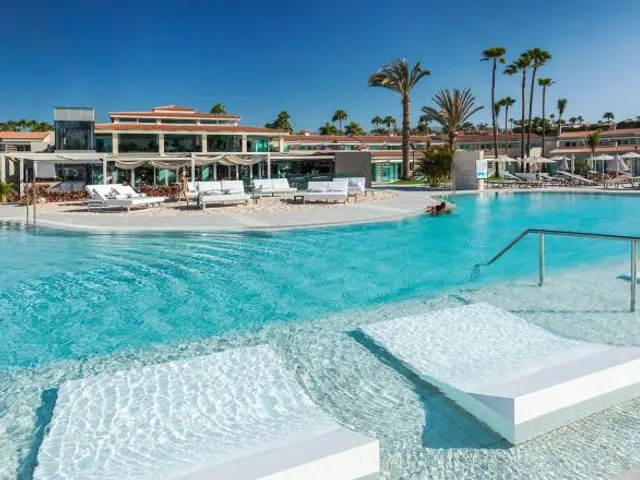 Kumara Serenoa by Lopesan Hotels