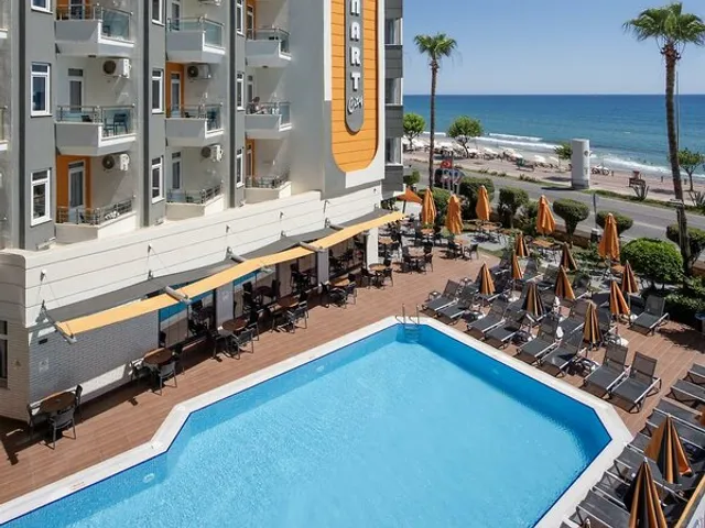 Monart City Hotel