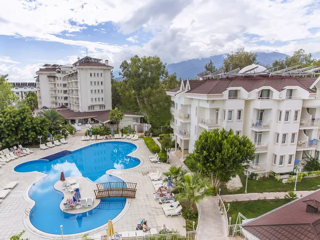 Grand Miramor Hotel