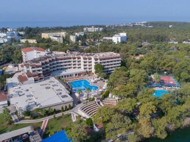 Linda Resort Hotel
