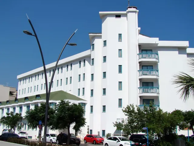 Tropical Beach Hotel