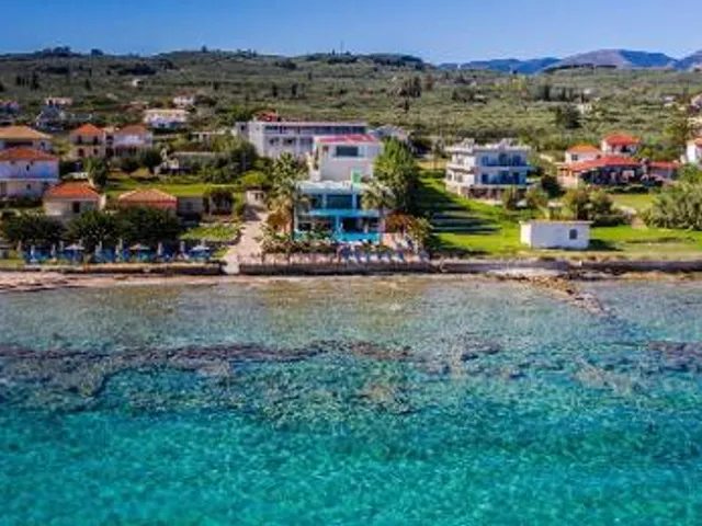 Belussi Beach Hotel