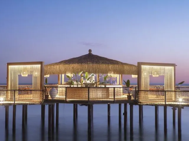Blue Marlin Deluxe Spa & Resort