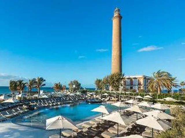 Hotel Faro, a Lopesan Collection Hotel