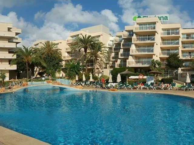 Protur Floriana Resort