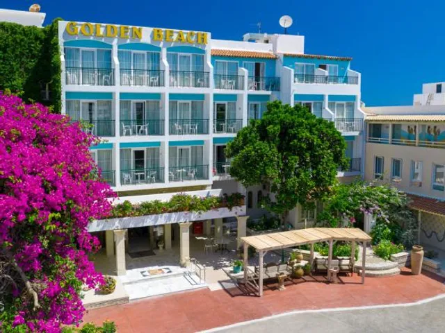 Golden Beach Hotel