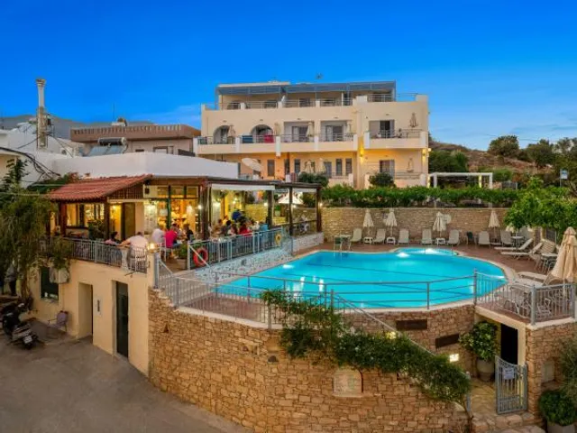 Ariadne Apartments & Studios
