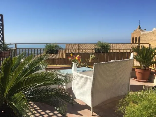 B&B PortAtenea