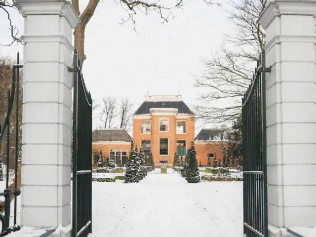Trianon Hotel