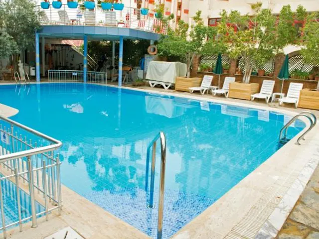 Anik Hotel