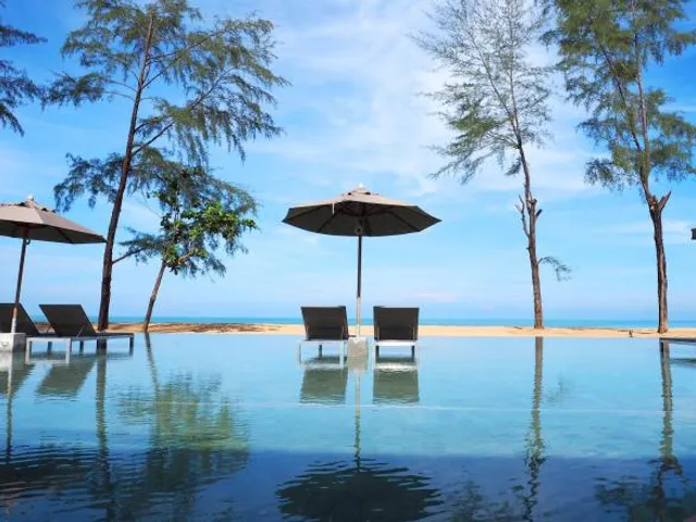 La Vela Khao Lak
