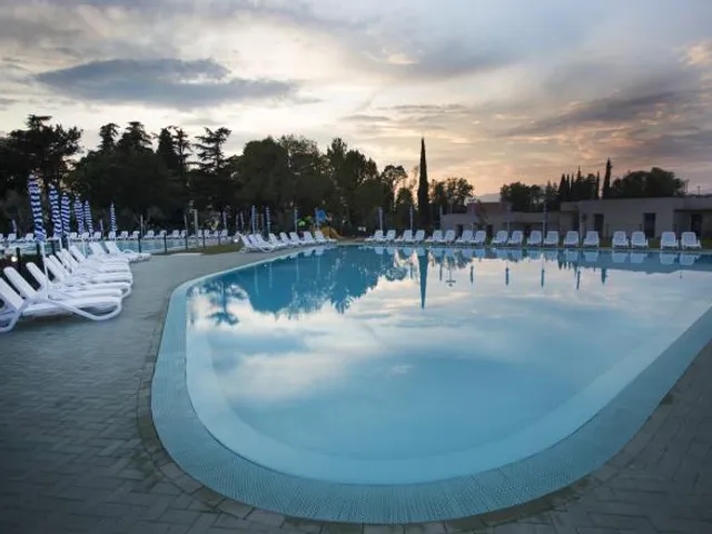 Sisan Family Resort