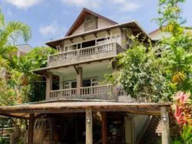 Romance Bungalows