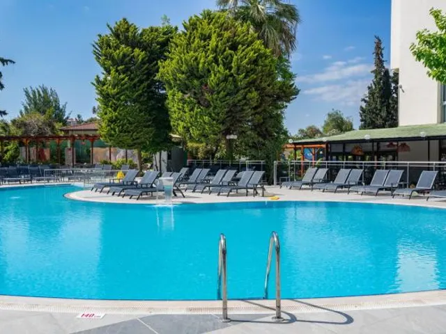 Marbel Hotel by Palm Wings