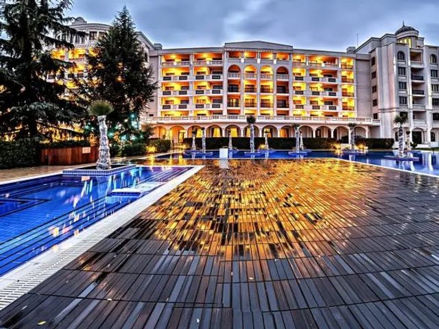 Grand Hotel & Spa Primoretz