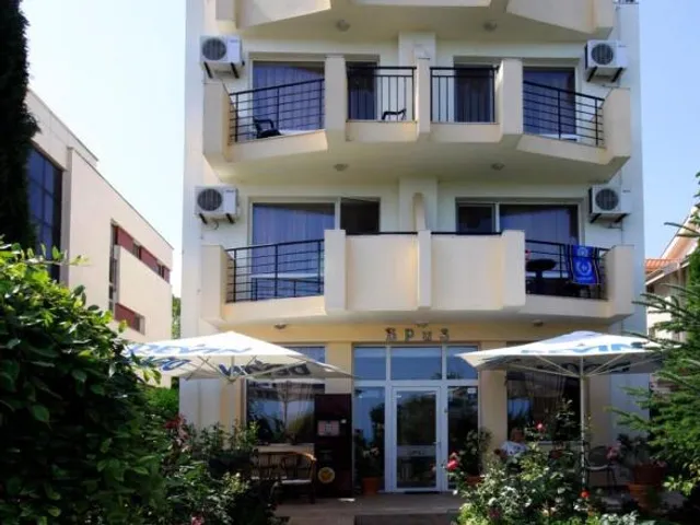 Hotel Briz