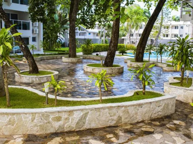 Tropical Casa Laguna Hotel & Resort