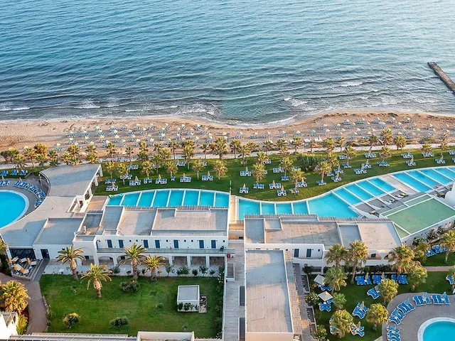 Lyttos Beach Resort & Sports Center