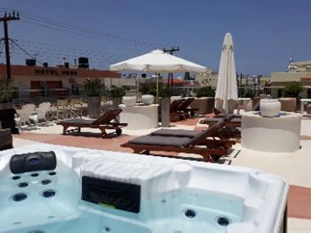 Dionisos Hotel