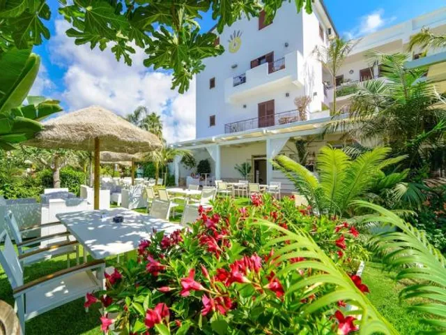 La Bussola Hotel Restaurant