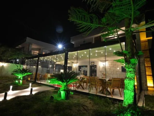 Dalyan Risus Suite