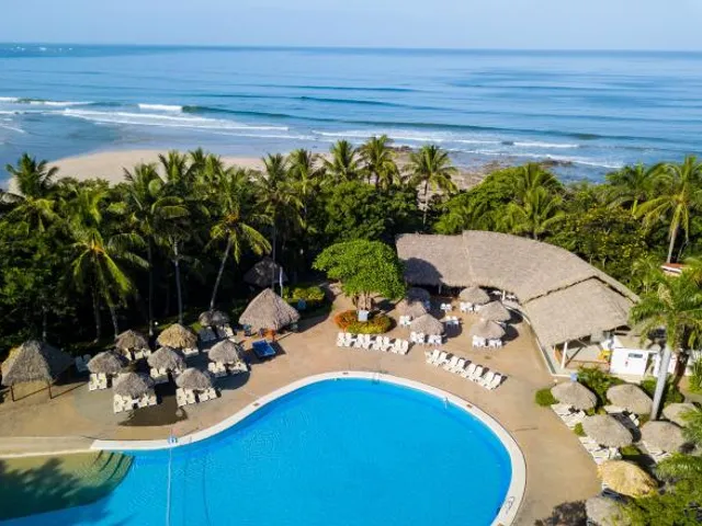 Occidental Tamarindo