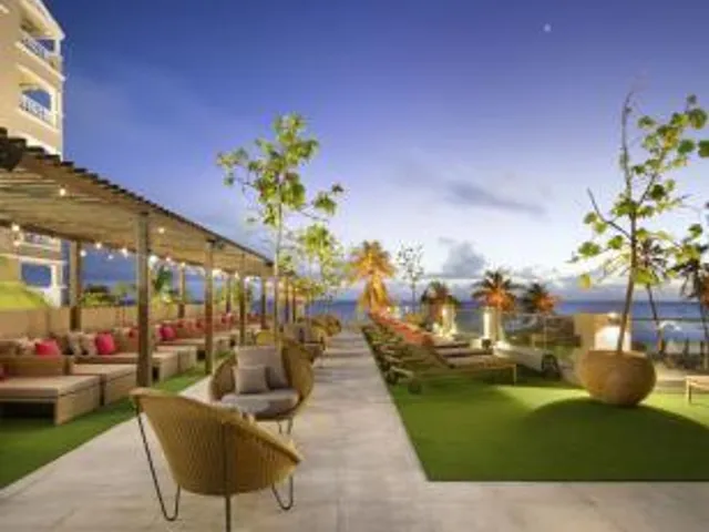 O2 Beach Club & Spa