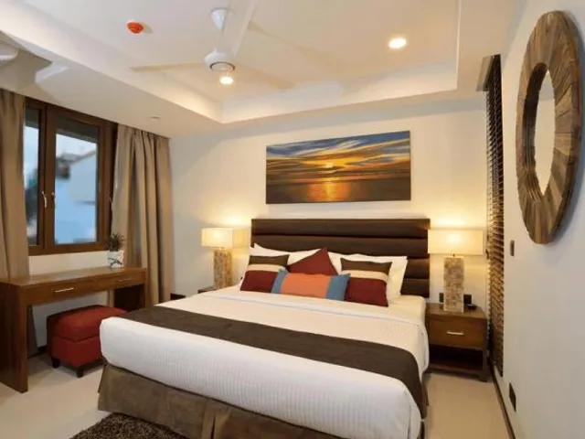 The Somerset Hotel