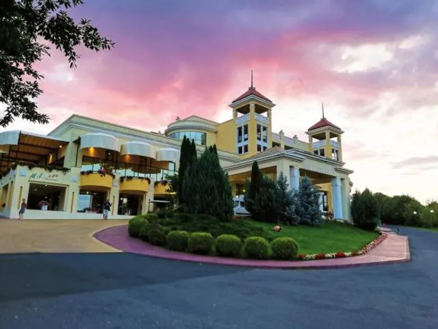 Belleville Hotel