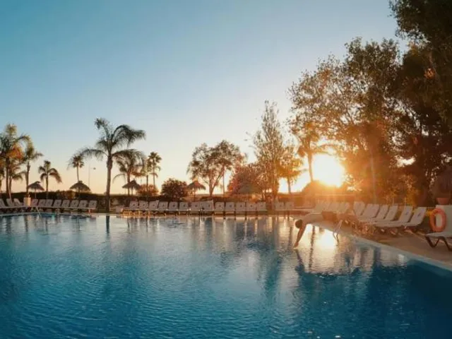 Hotel Puerto Bahía & Spa