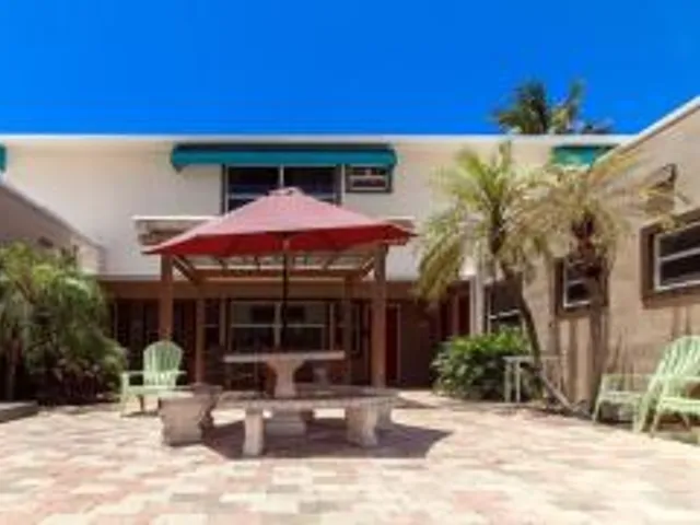 Sun Beach Inn